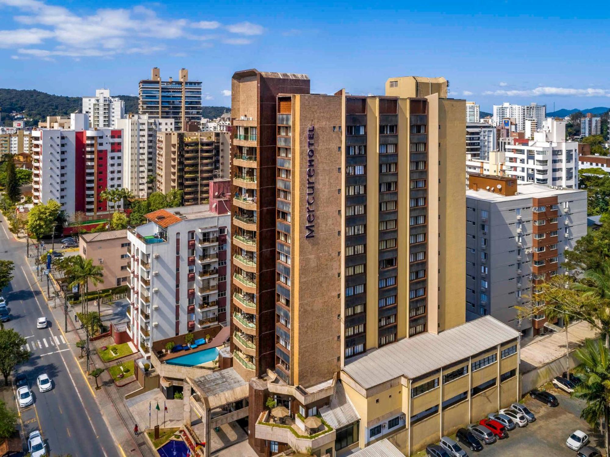 Apart Hotel Moderno Em Joinville Exterior photo